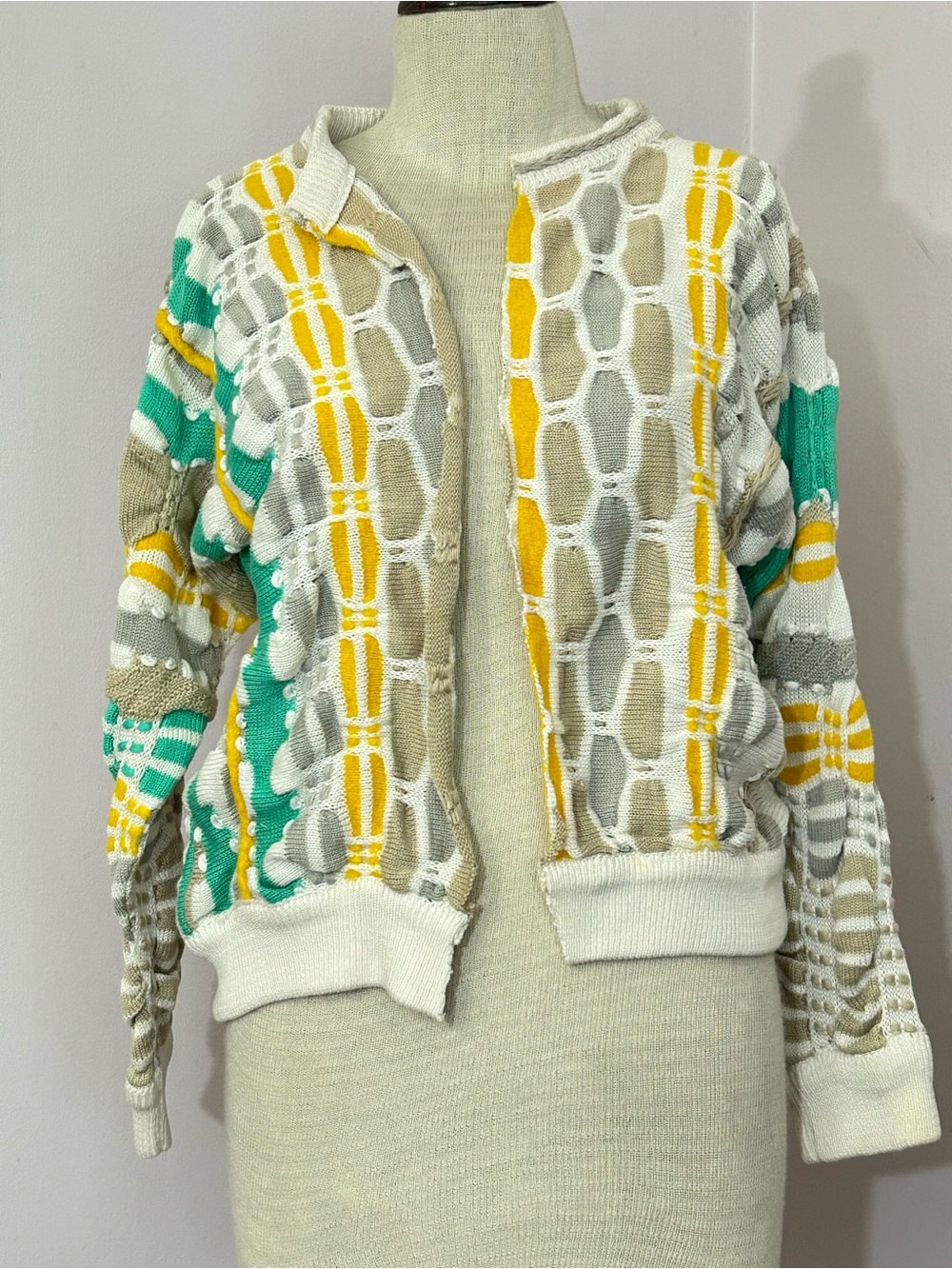 COOGI Cotton sweater Small **READ**